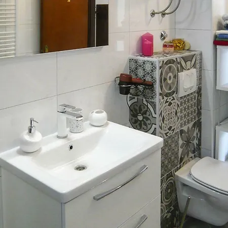 Im Haus Maginja Cdn021022 Eya Petrčane